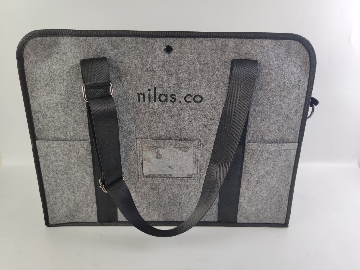 nilasTasche